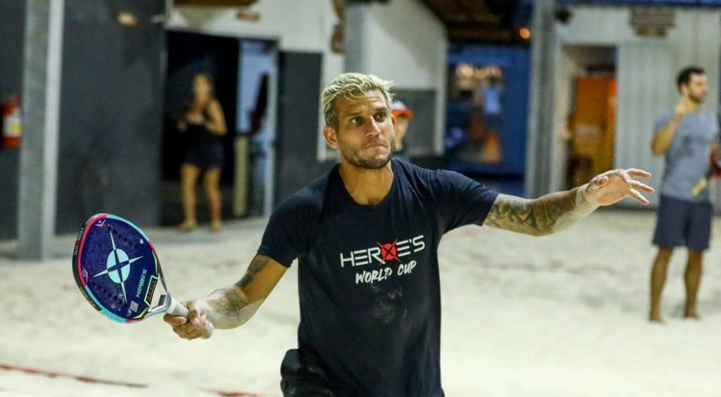 Empreendedor, Rafael Moura usa beach tennis como forma de estender carreira no esporte