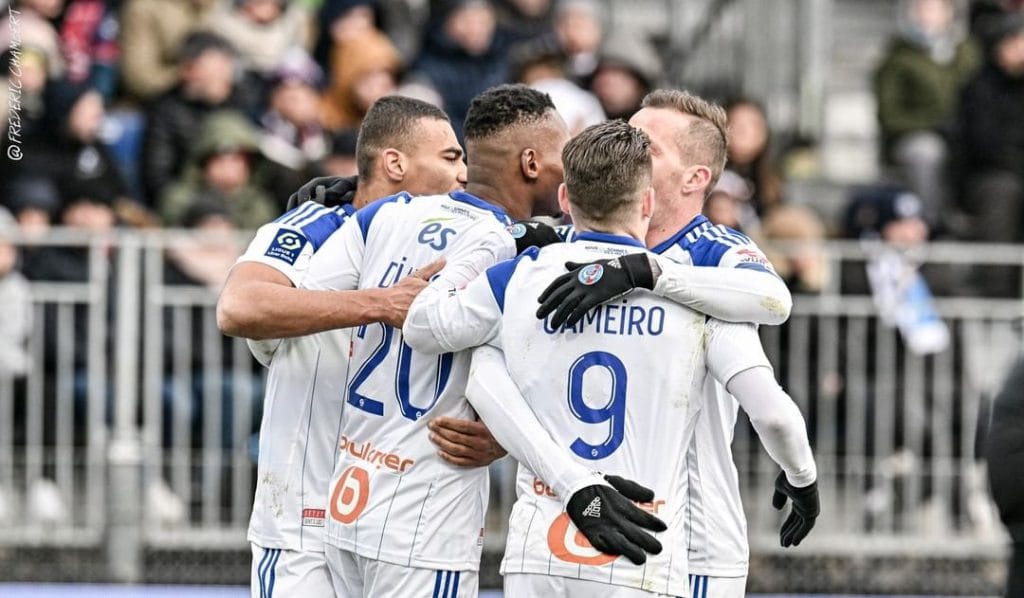 Dono do Chelsea, Todd Boehly agora quer comprar o Racing Strasbourg, da França