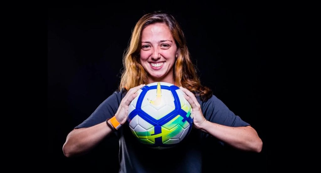 Mulheres Líderes da Indústria Esportiva: Júlia Vergueiro, sócia-fundadora da Nossa Arena