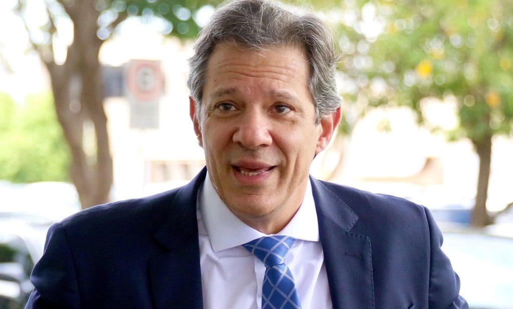 Governo taxa casas de apostas em 16% e criará regras para publicidade com Conar