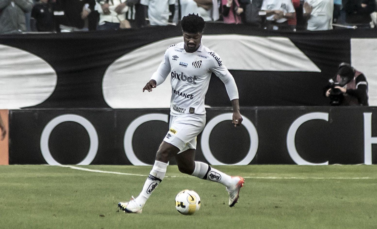 Eduardo Bauermann no jogo entre Santos x Avaí - Ivab Storti / Santos FC