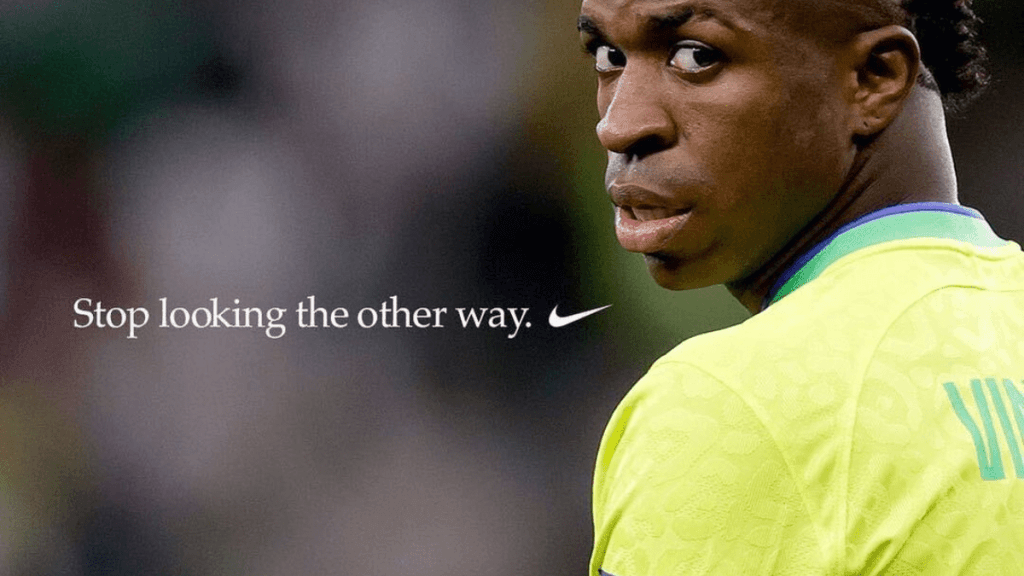 Nike utiliza repúdio ao racismo contra Vinícius Júnior para se reaproximar do jogador 