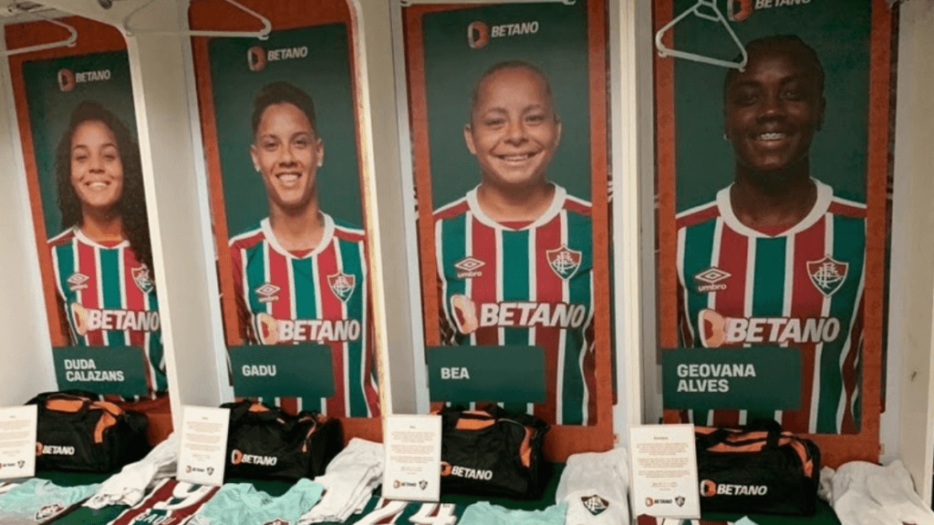 Betano customiza vestiário para celebrar acesso do Fluminense à Série A1 do Brasileirão Feminino