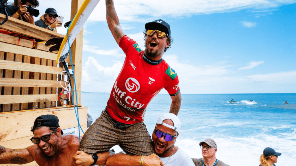Banco do Brasil fecha patrocínio ao campeão mundial de surfe Filipe Toledo