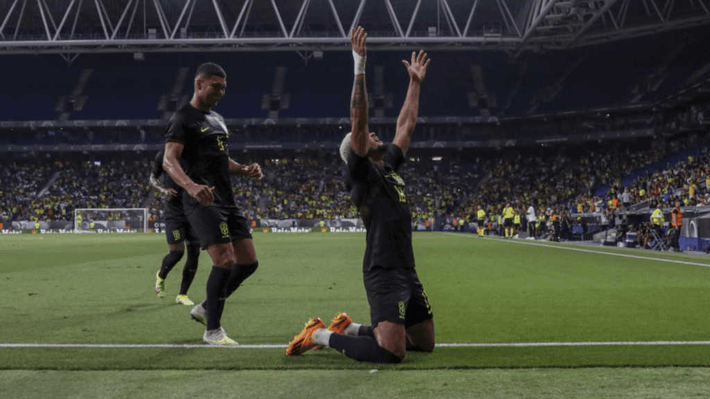 Futebol e vôlei dão liderança ao Sportv na TV fechada no fim de semana