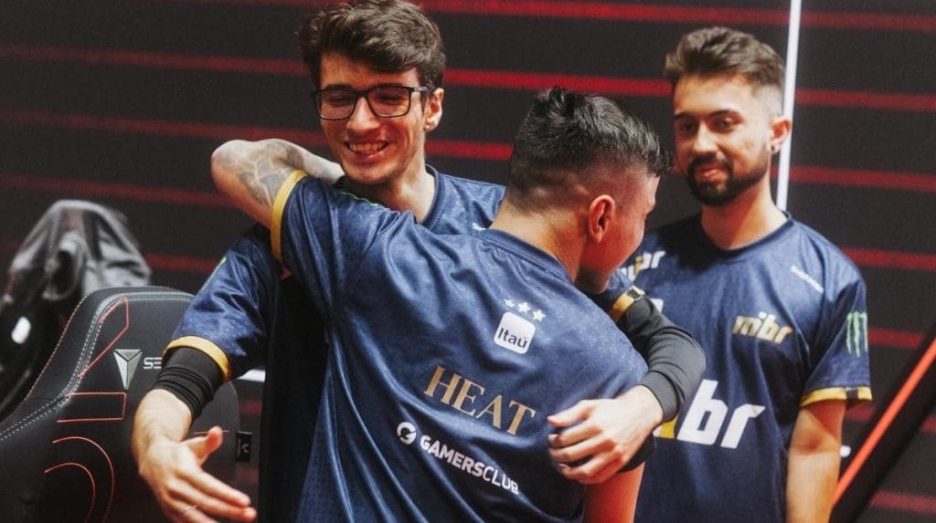 As relações humanas na arena digital