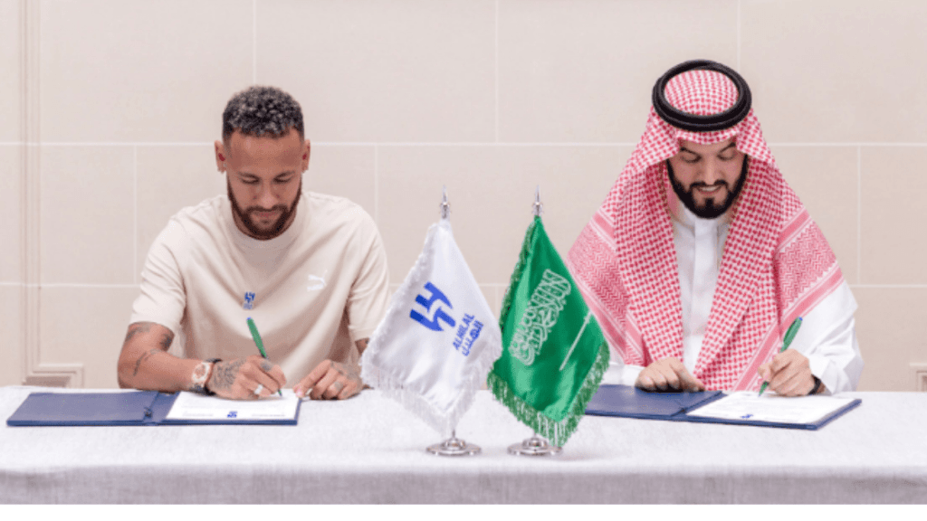 Com Al-Hilal, Neymar se torna jogador que mais movimentou dinheiro na história do futebol