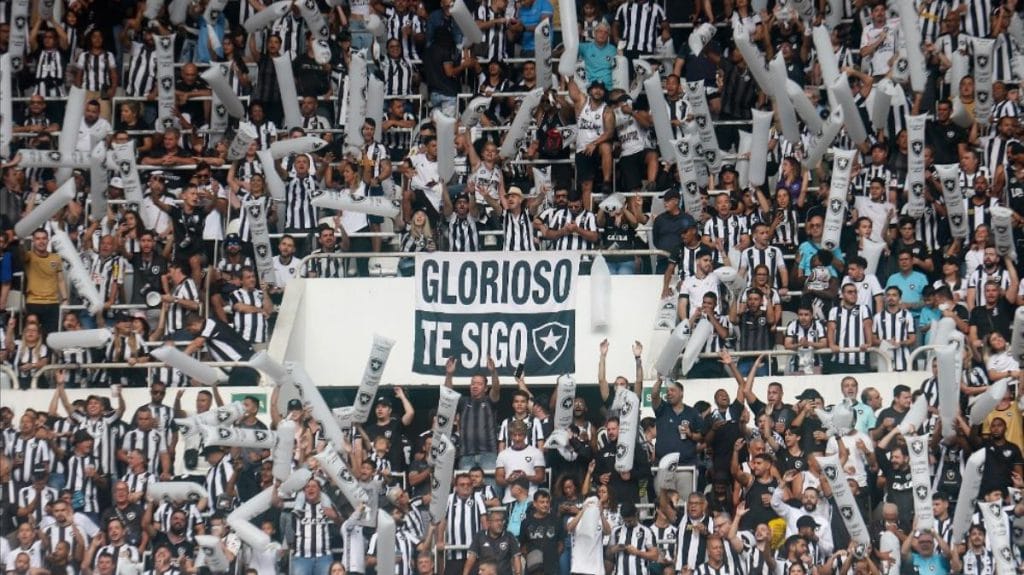 Brahma fará ação com Zeca Pagodinho para celebrar aniversário de 119 anos do Botafogo