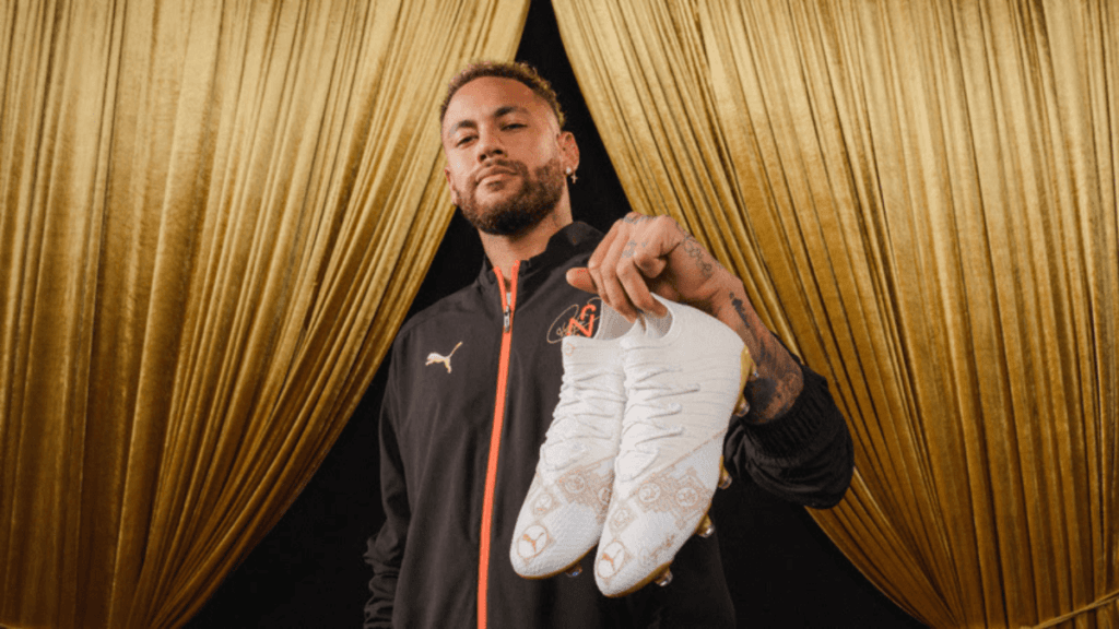 Puma presenteará quem ajudou Neymar a quebrar recorde de gols na seleção brasileira