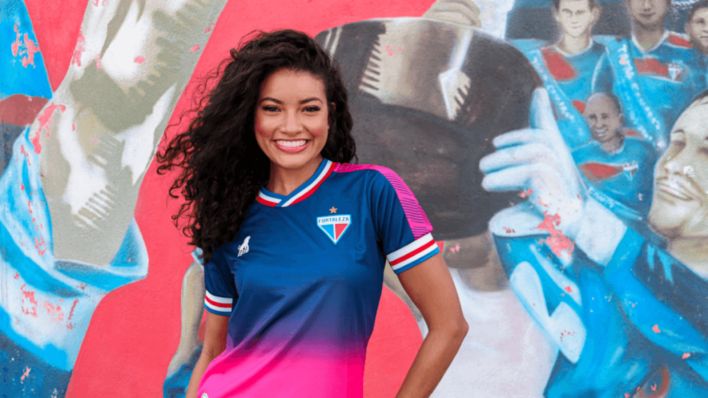 Fortaleza e América-MG lançam camisas para o Outubro Rosa em parceria com a Volt Sport