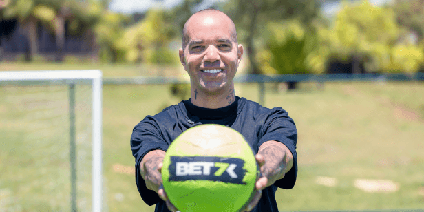 Ex-atacante Diego Tardelli é novo embaixador do site de apostas Bet7k