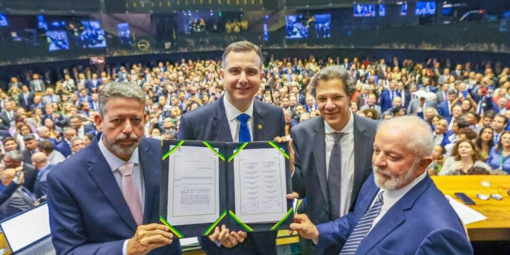Congresso promulga Reforma Tributária, mas joga para depois discussão sobre benefício às SAFs