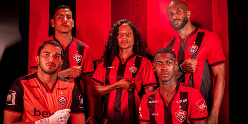 Vitória e Volt Sport apresentam nova camisa para o retorno do clube à Série A do Brasileirão