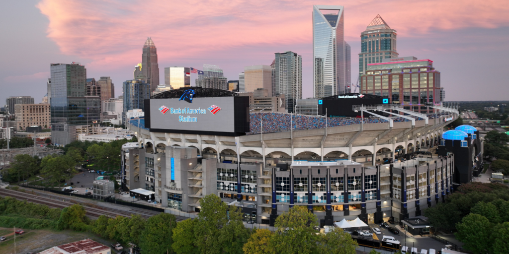 Carolina Panthers, da NFL, se mantém no Bank of America Stadium após acordo de US$ 800 milhões
