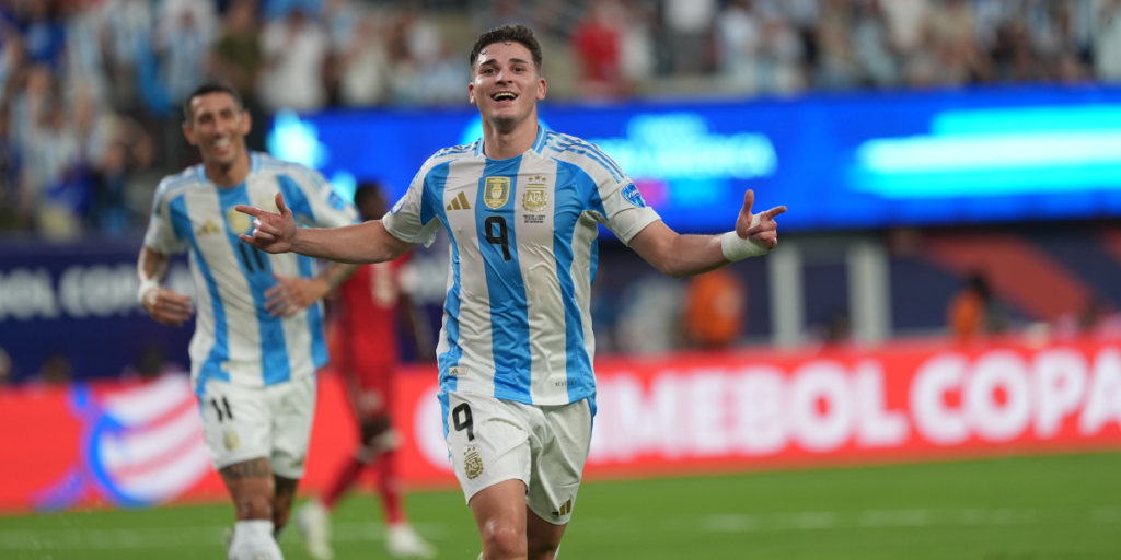 Em novo horário, Globo vê aumento de audiência com Argentina na semifinal da Copa América 2024