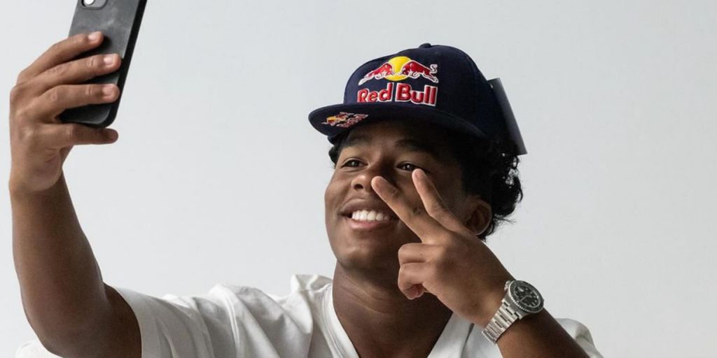 Red Bull anuncia Endrick como novo atleta patrocinado