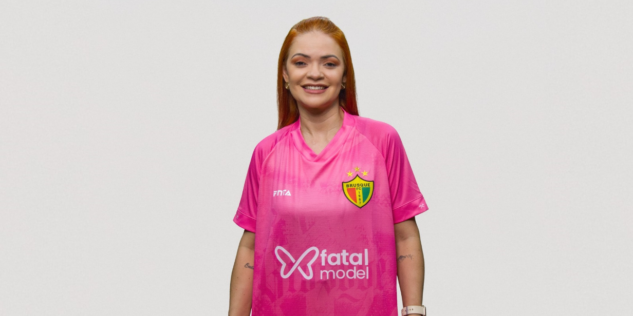 Nina Sag, porta-voz da Fatal Model, nova patrocinadora do Brusque - Divulgação
