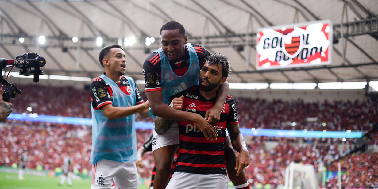 Gabigol comemora gol na vitória do Flamengo sobre o Atlético-MG no Maracanã - Marcelo Cortes / Flamengo