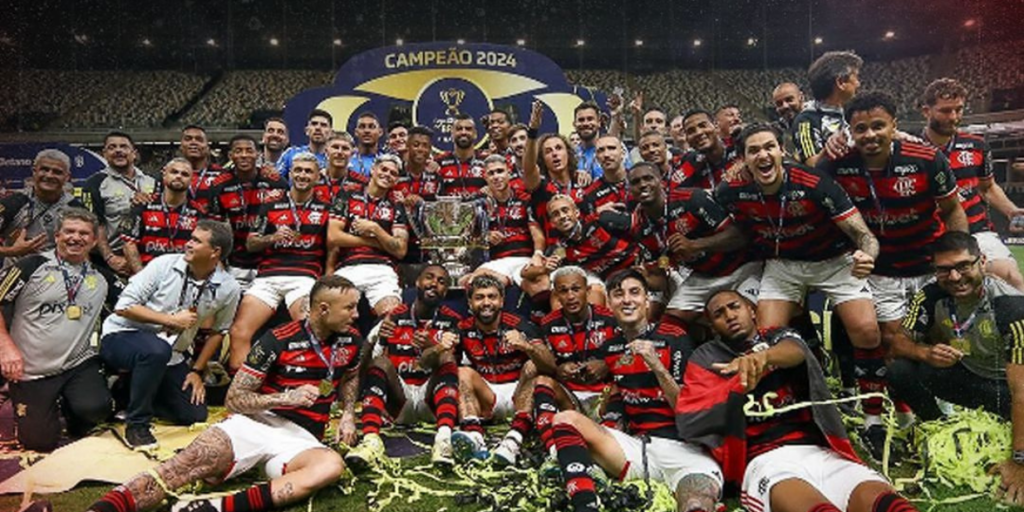Flamengo tem queda na receita bruta e aumento de dívida para R$ 327 milhões
