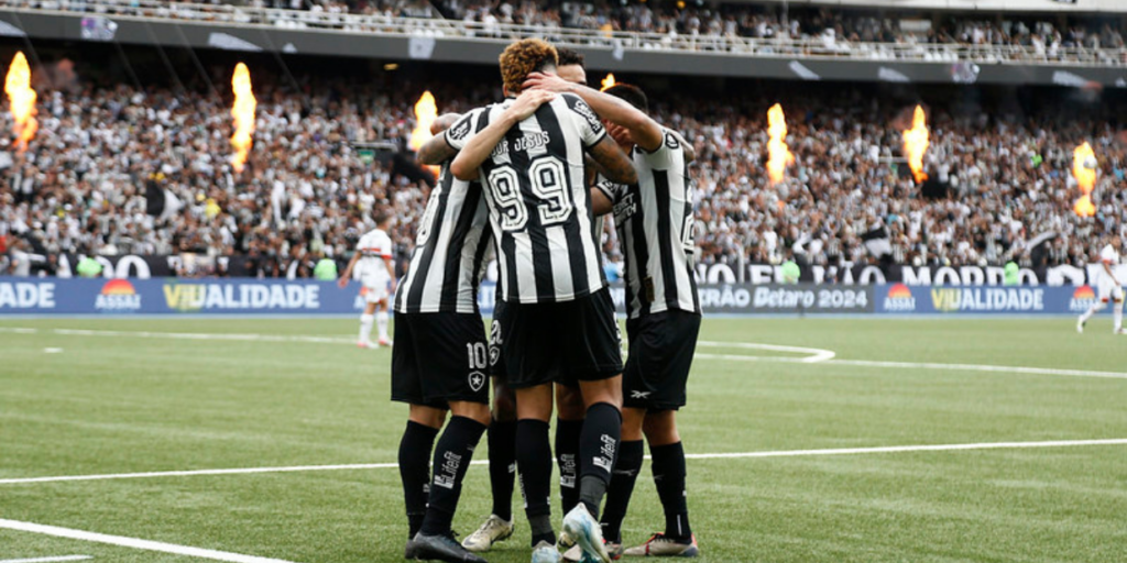 Sportv tem mais de 6 mil pares de tênis doados no Brasileirão 2024 com campanha Doe Gols