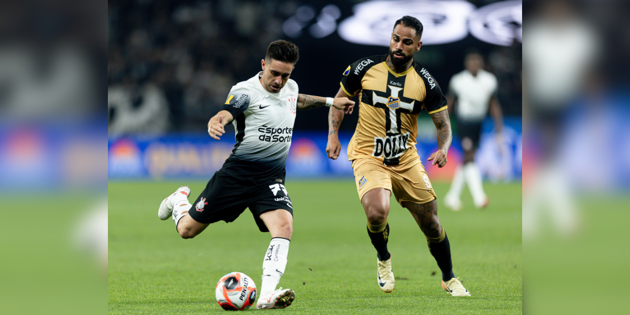 Coronado conduz a bola na vitória do Corinthians sobre o Água Santa - Rodrigo Coca Lopes / Agência Corinthians