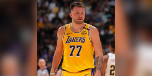 O ala-armador Luka Doncic, em jogo pelo Los Angeles Lakers na NBA - Reprodução / Instagram @lukadoncic