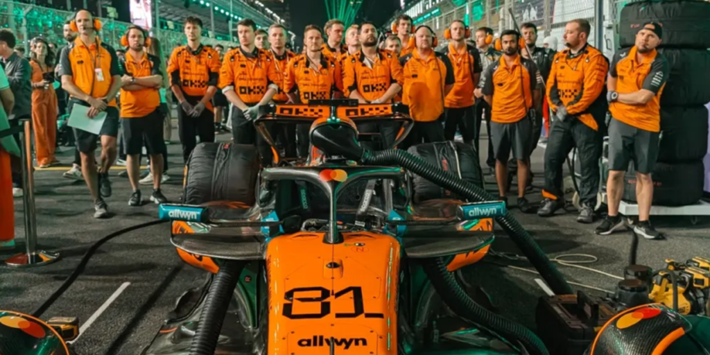 McLaren antecipa fim do contrato com a Castore e fecha com a Puma para 2026