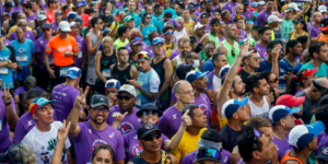 Corredores se aglomeramna largada da São Silvestre - Paulo Pinto / Agência Brasil