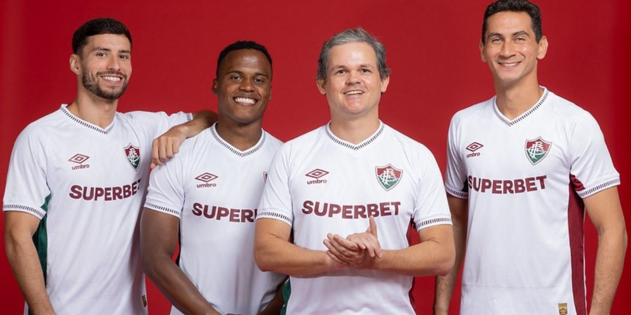 Fluminense lança o novo uniforme reserva para a temporada - Divulgação