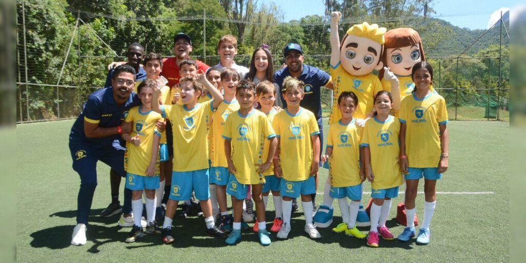 Luccas Neto fecha com Time Forte para expandir escolinha de futebol e ocupar espaço deixado por clubes