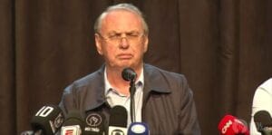 Corinthians: Enrolado em parcelamento milionário com órgão da CBF, clube também fica sem Paz