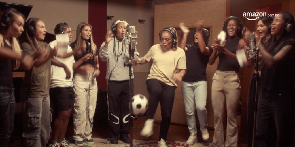 Amazon Brasil resgata música sobre futebol feminino dos anos 1940 em publicidade