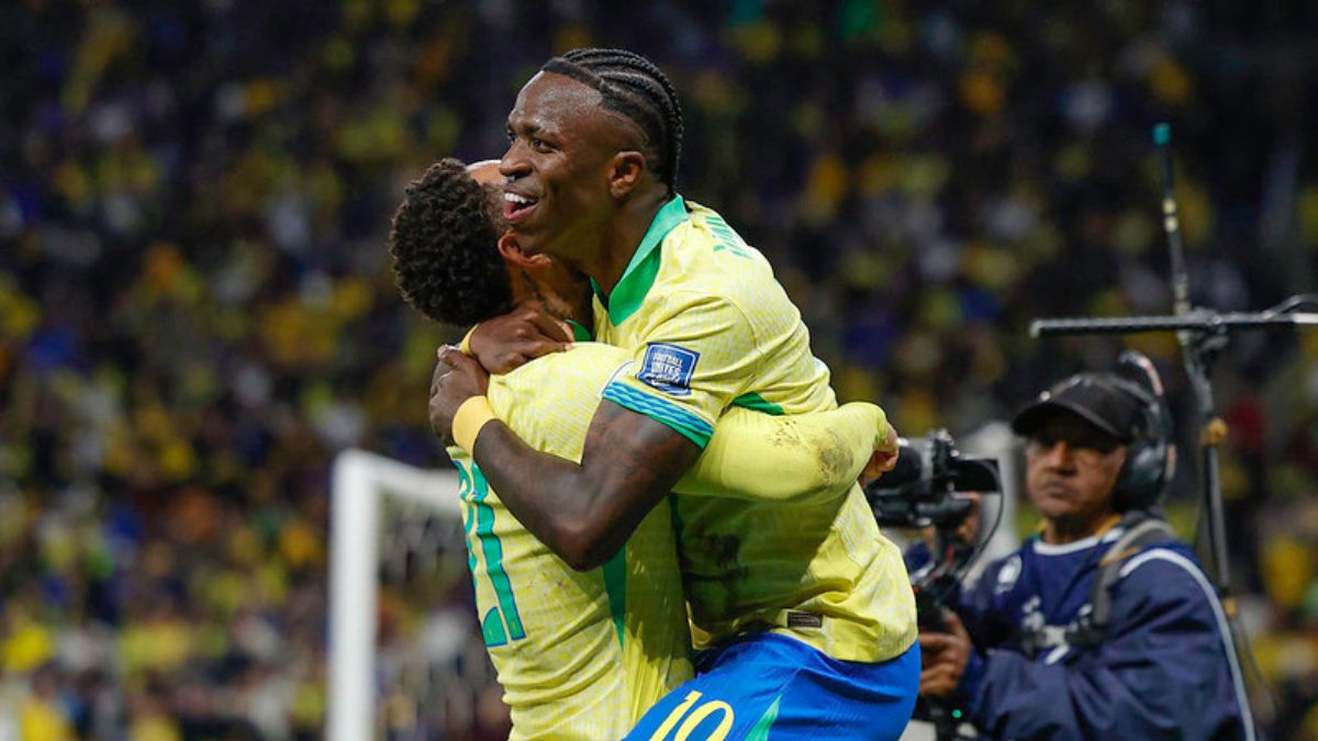 Vini Jr. comemora gol contra o Paraguai, pelas Eliminatórias da Copa do Mundo 2026 - Rafael Ribeiro / CBF