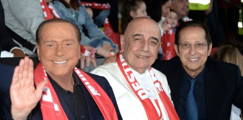 Monza é vendido a grupo dos EUA e família Berlusconi dá adeus ao futebol da Itália