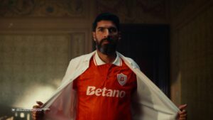 Betano usa Loco Abreu, ídolo do Botafogo, em nova campanha publicitária