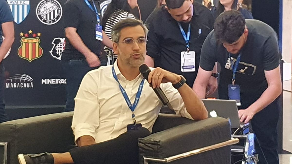 Gabriel Lima, líder do condomínio da LFU, durante participação na Confut Sudamericana - Adalberto Leister Filho/Máquina do Esporte