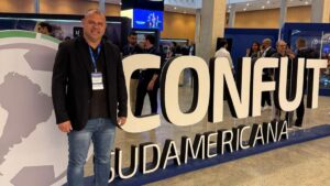 Roni durante visita à Confut Sudamericana, na semana passada, onde realizou encontros de negócios - Divulgação