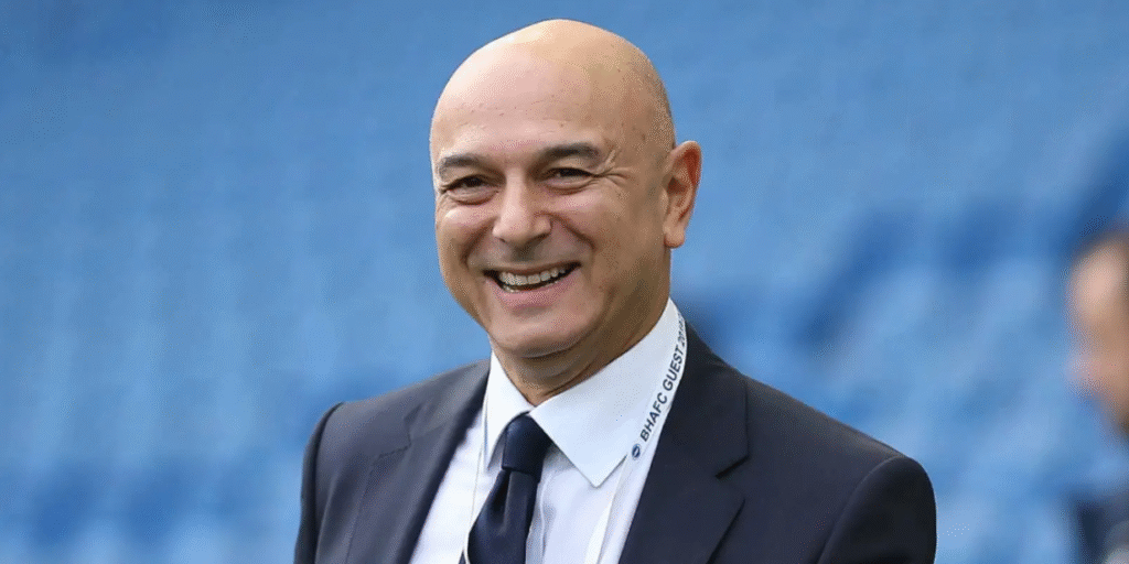 Tottenham anuncia a saída do presidente-executivo Daniel Levy