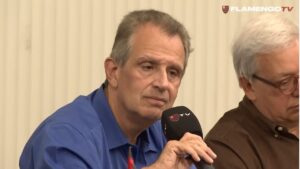 Luiz Eduardo Baptista, presidente do Flamengo, durante reunião do Conselho Deliberativo - Reprodução