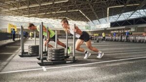 Atletas participam do Hyrox, o campeonato mundial de corrida fitness - Divulgação