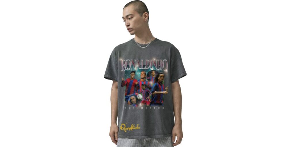 Ronaldinho Gaúcho ganha marca de streetwear em parceria com Outerstuff