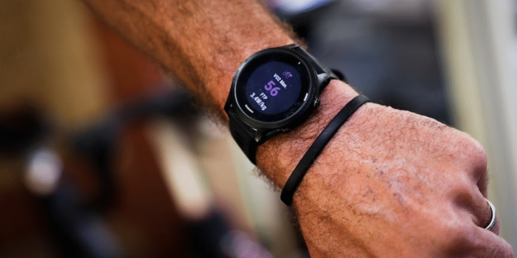 Quando parceiros viram adversários: Strava x Garmin marca limites da propriedade intelectual no universo esportivo