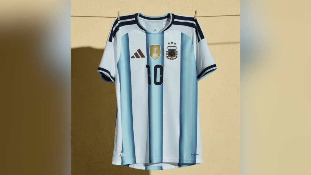 Uniforme principal da Argentina para a Copa do Mundo 2026 - Divulgação