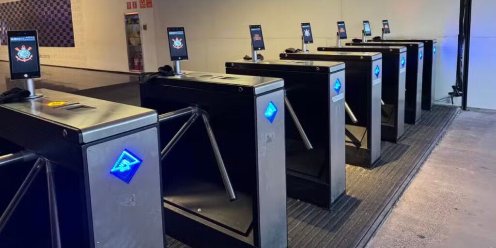 Corinthians usará biometria facial para reformular pontuação do Fiel Torcedor