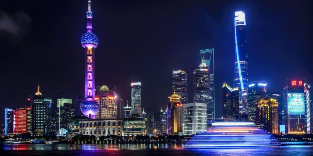 Interesse das novas gerações pela cultura asiática favorece avanço de marcas esportivas chinesas no Brasil