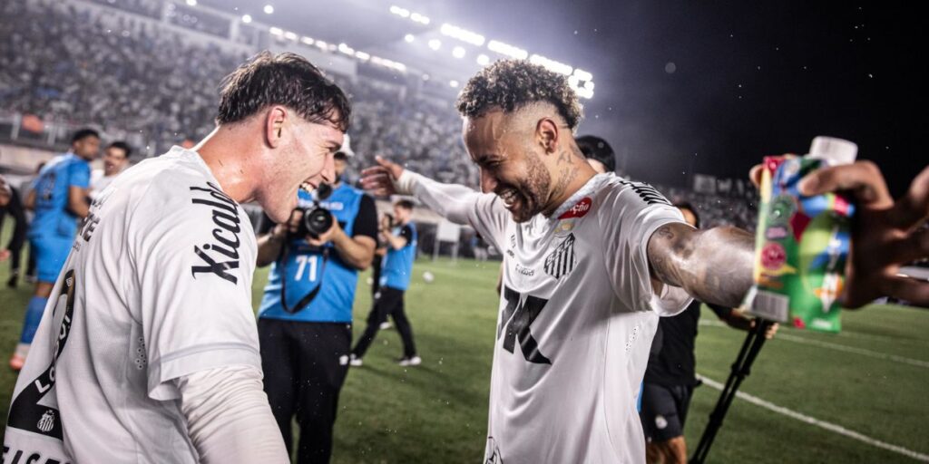 Santos anuncia Lynv como parceira de hidratação