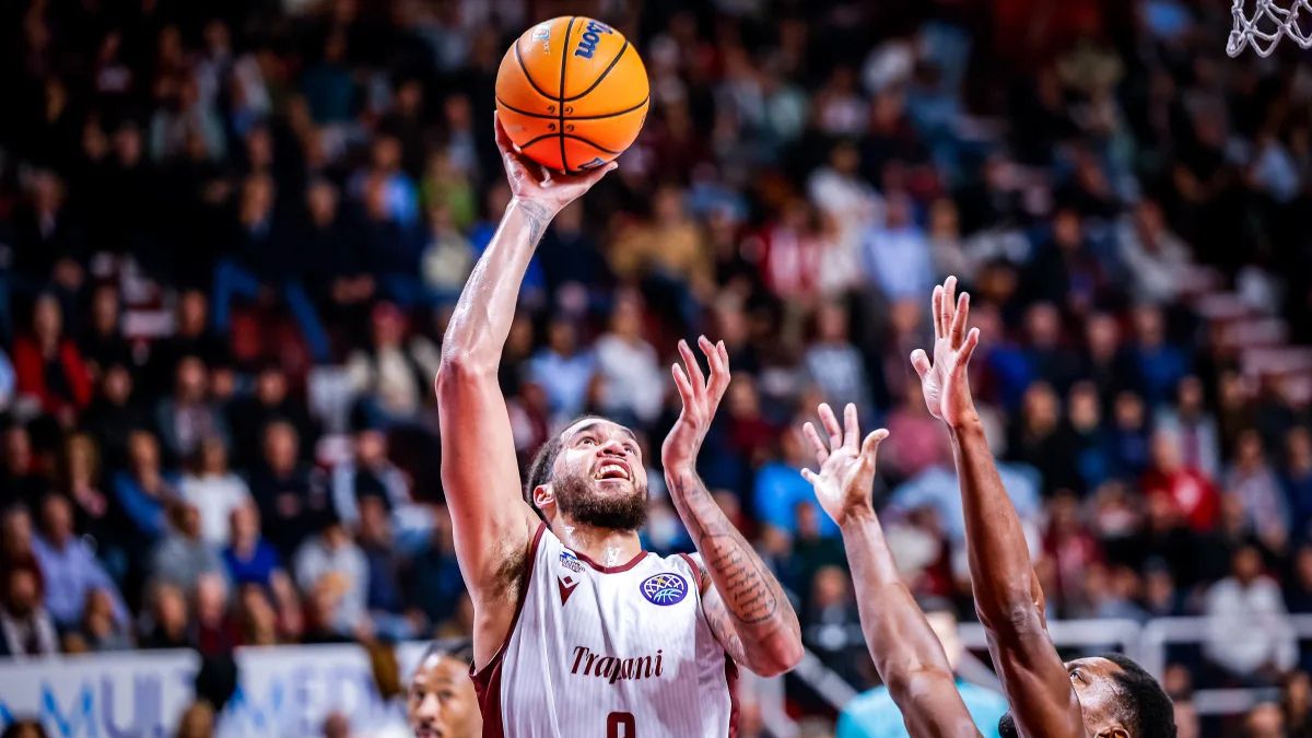 Bnei Herzliya e Trapani Shark se enfrentam pela Liga dos Campeões da Fiba - Divulgação/Fiba