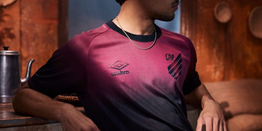Umbro renova com Athletico-PR e garante presença na Série A do Brasileirão em 2026
