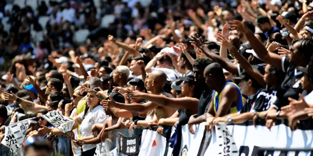 Além das vitórias: Como o futebol feminino vem fidelizando torcedores no Brasil
