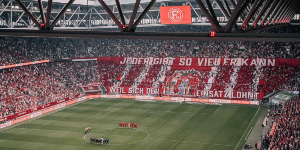 Fortuna Düsseldorf e o “ingresso grátis”: Caridade ou a maior jogada de CRM do futebol europeu?